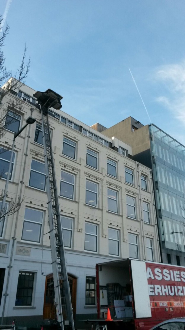 Verhuizen kantoor met Passies Verhuizers.