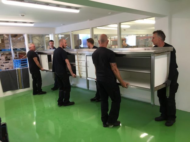 Kantoorverhuizing van Urbain Trade met Passies Verhuizers.